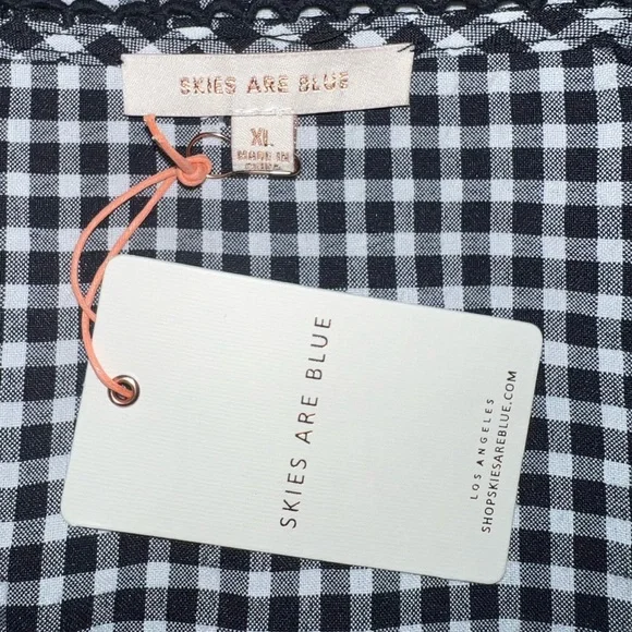 Skies are Blue Gingham Flowy Blouse - Picture 5 of 8